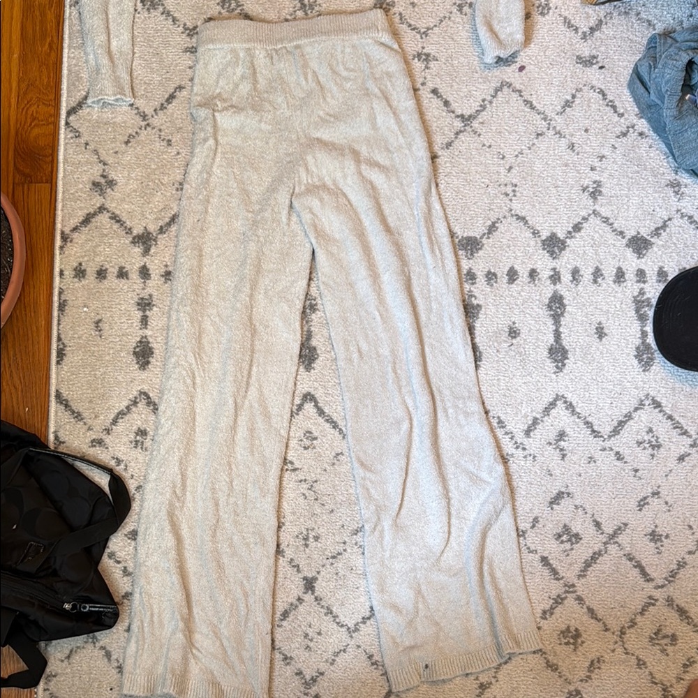 Women's Cream Knit Pants and Cropped Sweater Matching Set